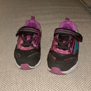 Used light up Toddler Stride rite sneakers size 7W
